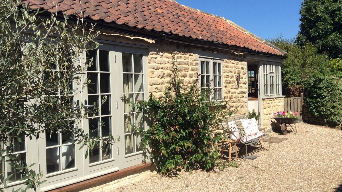 Westow House | Well appointed, rural village getaway, close to Malton, York and the East Coast