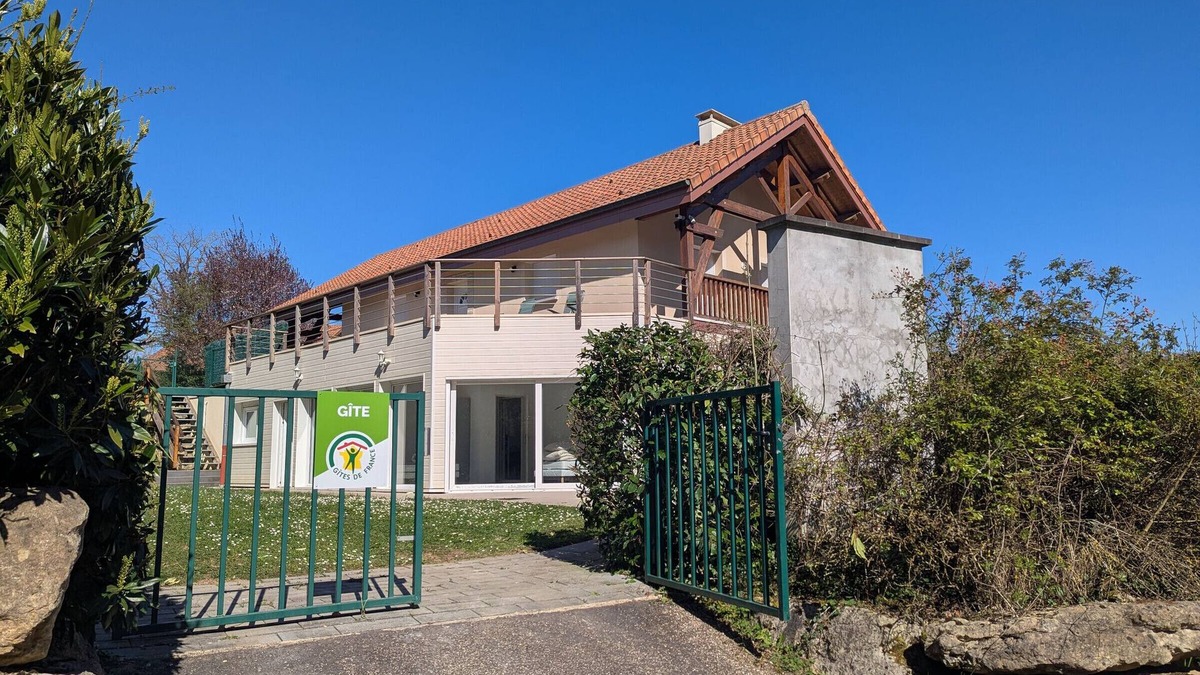 Jezainville Cottage | Well-equipped cottages in Lorraine, private parking
