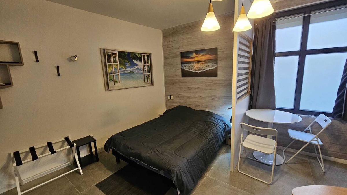 Lemasson Apartment | Well-equipped studio near the sea
