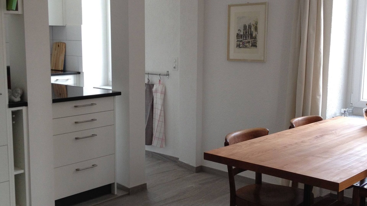 Davos Apartment | well-kept and yet cozy - central yet quiet - Davos house with balcony