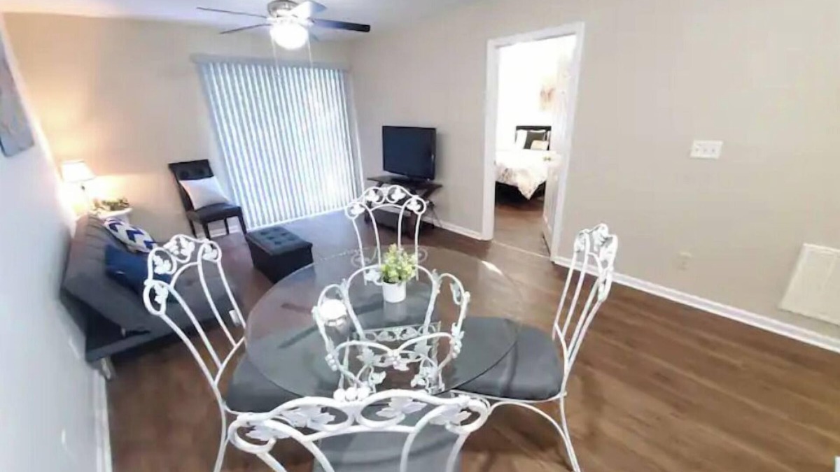 Anderson Apartment | Well located and functional.