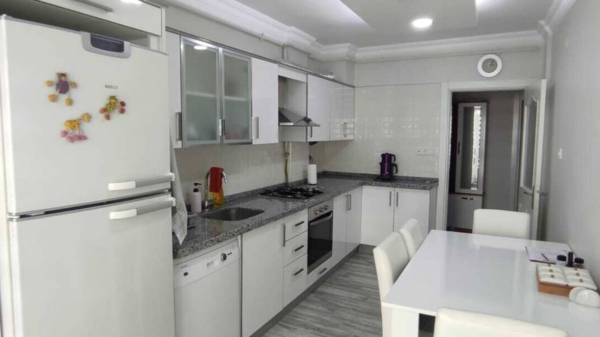 Odunpazarı Apartment | Well-Maintained 2+1 Apartment in the Center