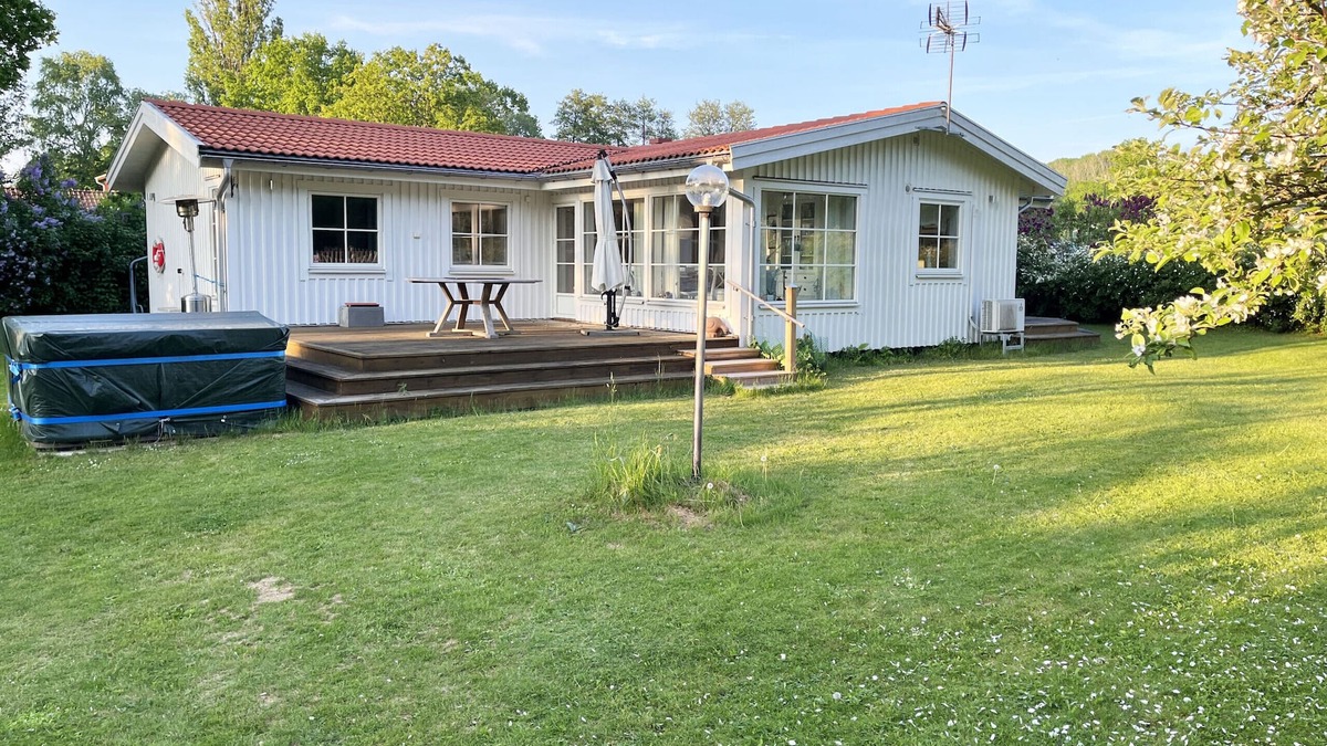 Stora Ror Ski Chalet | Well-maintained and nice cottage in popular Stora Rör, north of Färjestaden. | SE04052