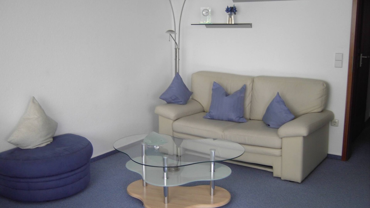 Hagnau Apartment | Well-maintained apartment with a special ambience 58m² with all comforts