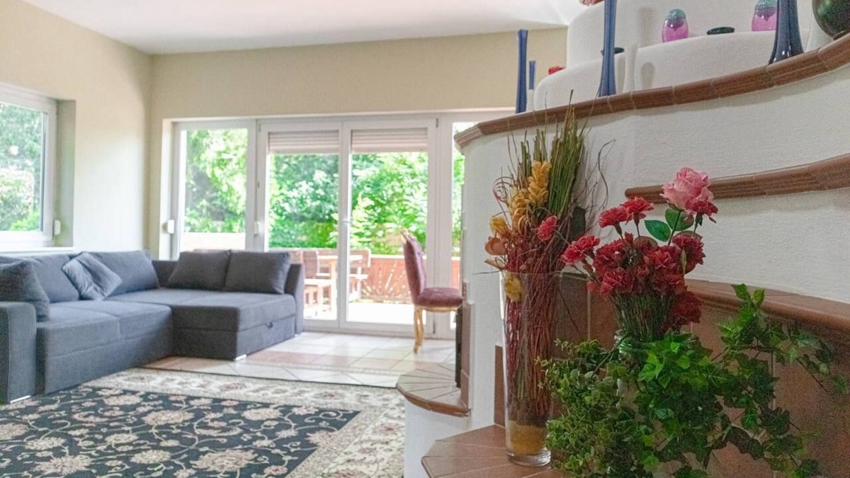 Grinzing Apartment | well-renovated private room in a 7-room house GR2