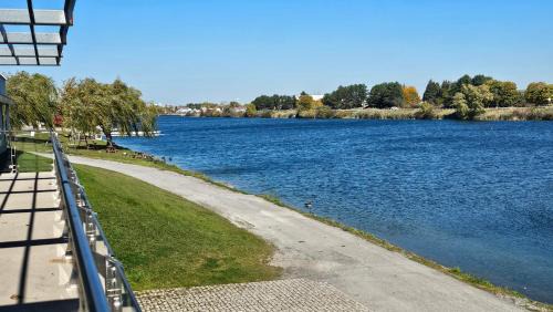 Welland House | Welland Niagara Vacation Home licence# STR-289