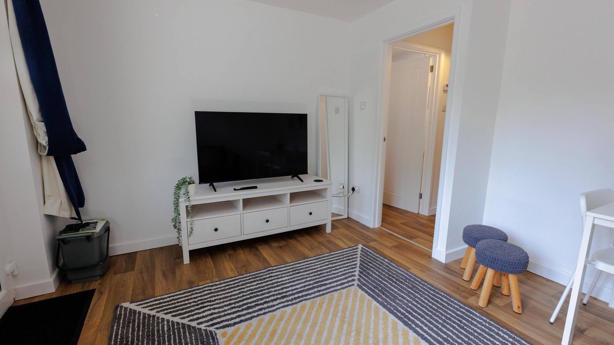 Wellington Apartment | Wellington Apartment with Parking