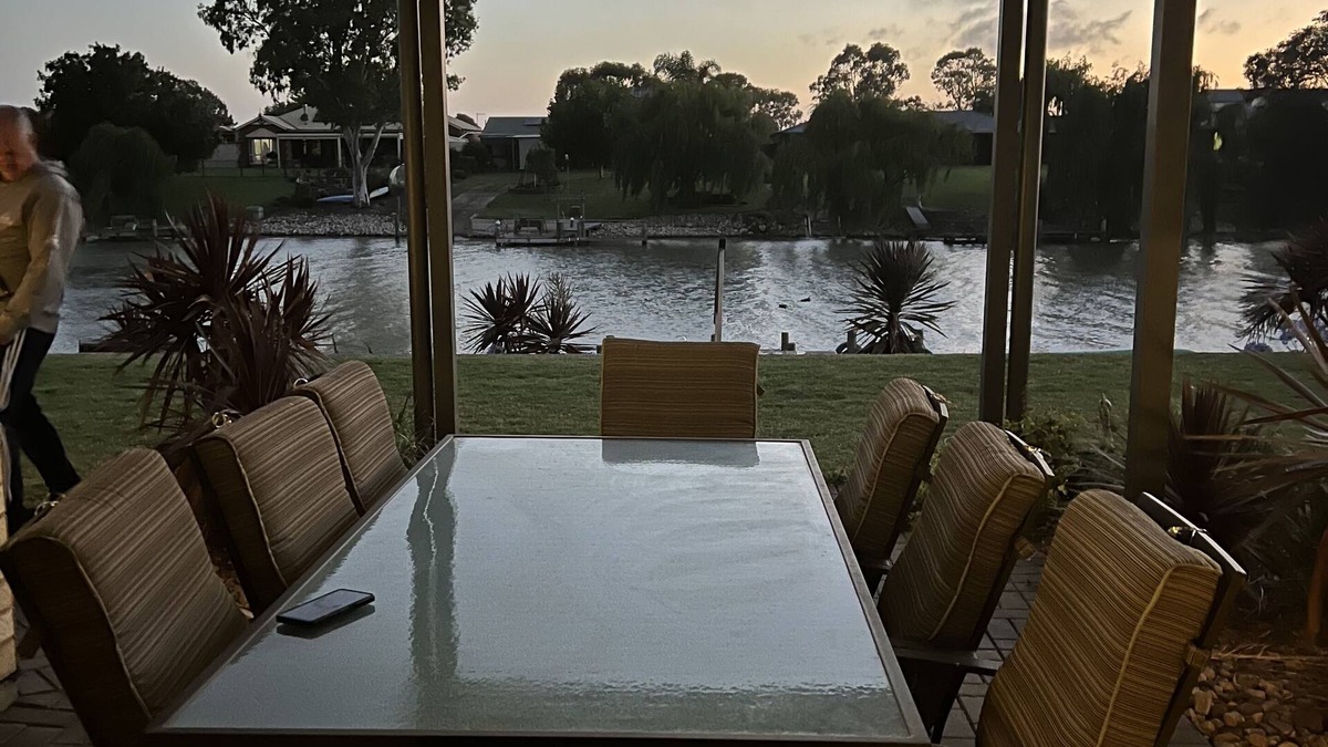 Seymour House | Wellington Marina Holiday House - Absolute Waterfront with Private Jetty