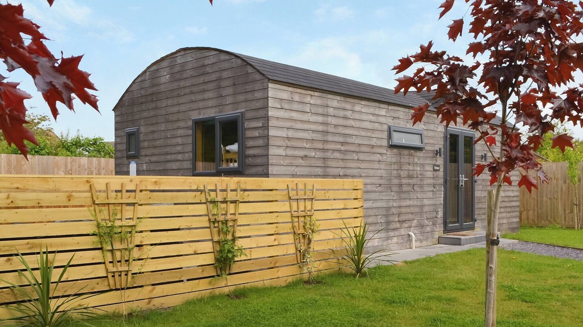 Holme-on-Spalding-Moor Cottage | Wellington - UK47055