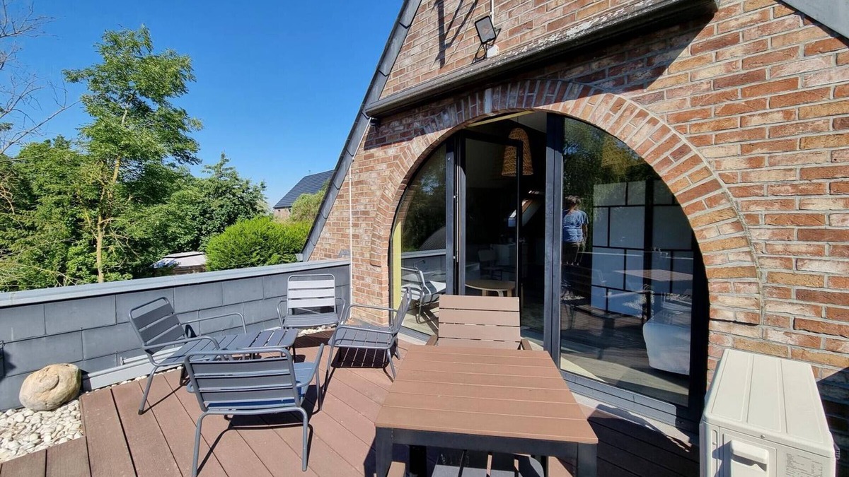 Gussignies Apartment | Wellness cottage with pool, spa and sauna in Gussignies