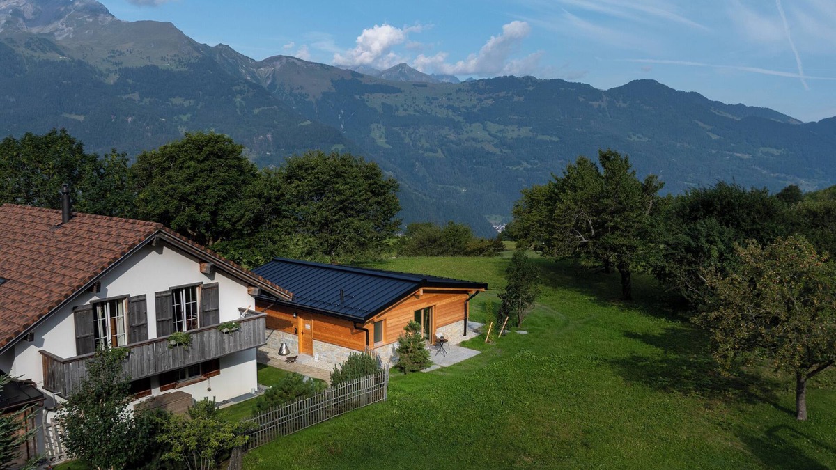 Trimmis House | Wellness guest house in Says with whirlpool & far-reaching views