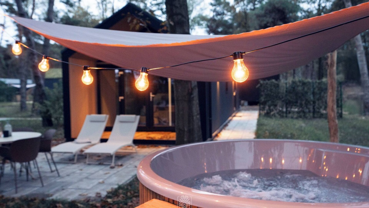 Municipality of Hellendoorn Ski Chalet | Wellness Lodge with hot tub in the woods on the Sallandse Heuvelrug