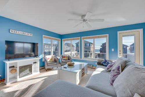 Wells Beach House | Wells Beach House with Ocean-View Deck