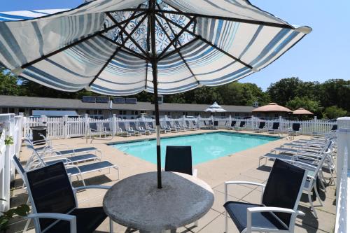 Moody Hotel | Wells-Ogunquit Resort Motel & Cottages