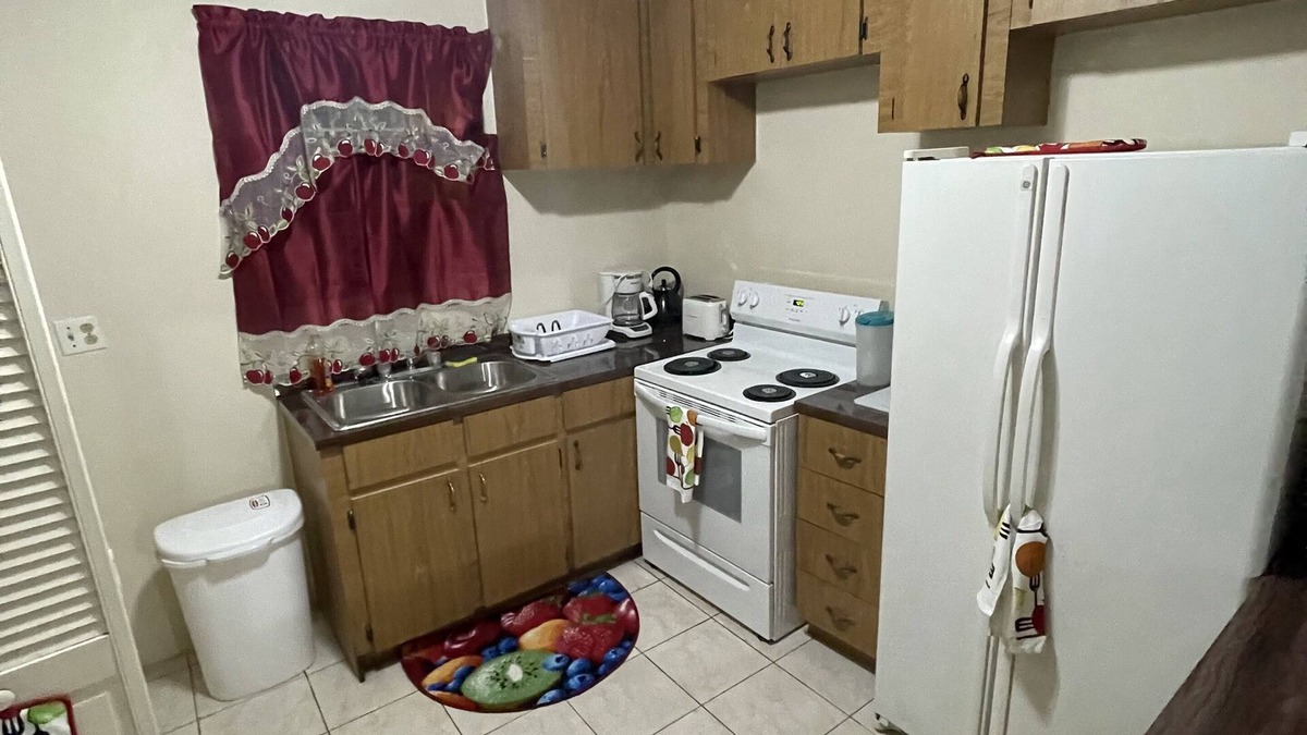Nassau Apartment | Wells Property