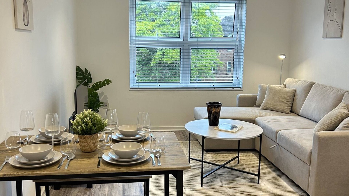 Welwyn Garden City Apartment | Welwyn Garden City Serviced Apartment