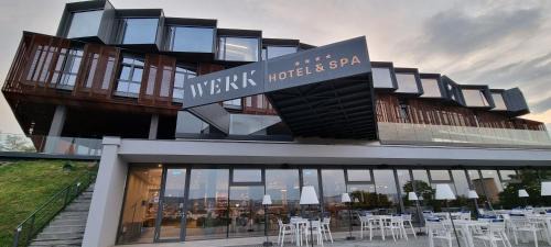 Hunedoara Hotel | WERK Hotel & SPA