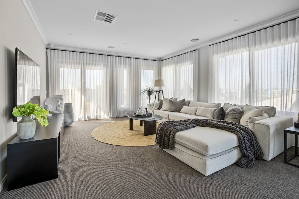 Werribee House | Werribee Gem Luxe Home Family Getaway 6Bed Netflix