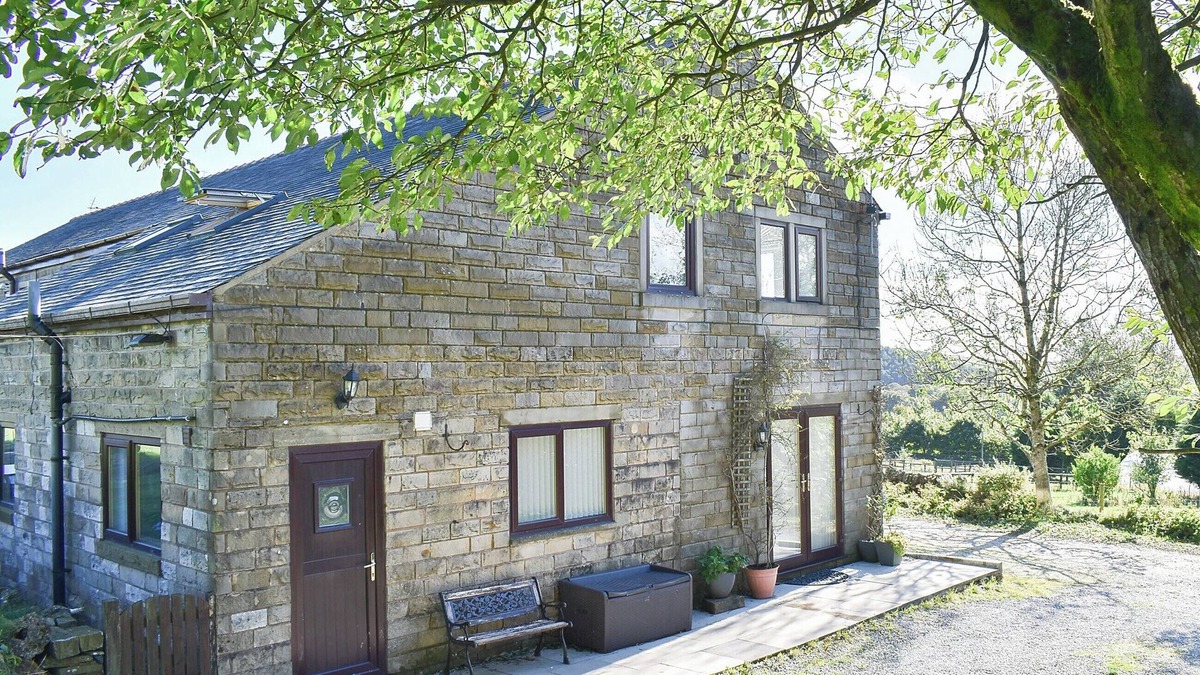 Bacup Cottage | Wesley Old Hall House