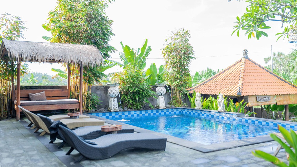 Mendoyo Bed & Breakfast | West Break Bali Medewi