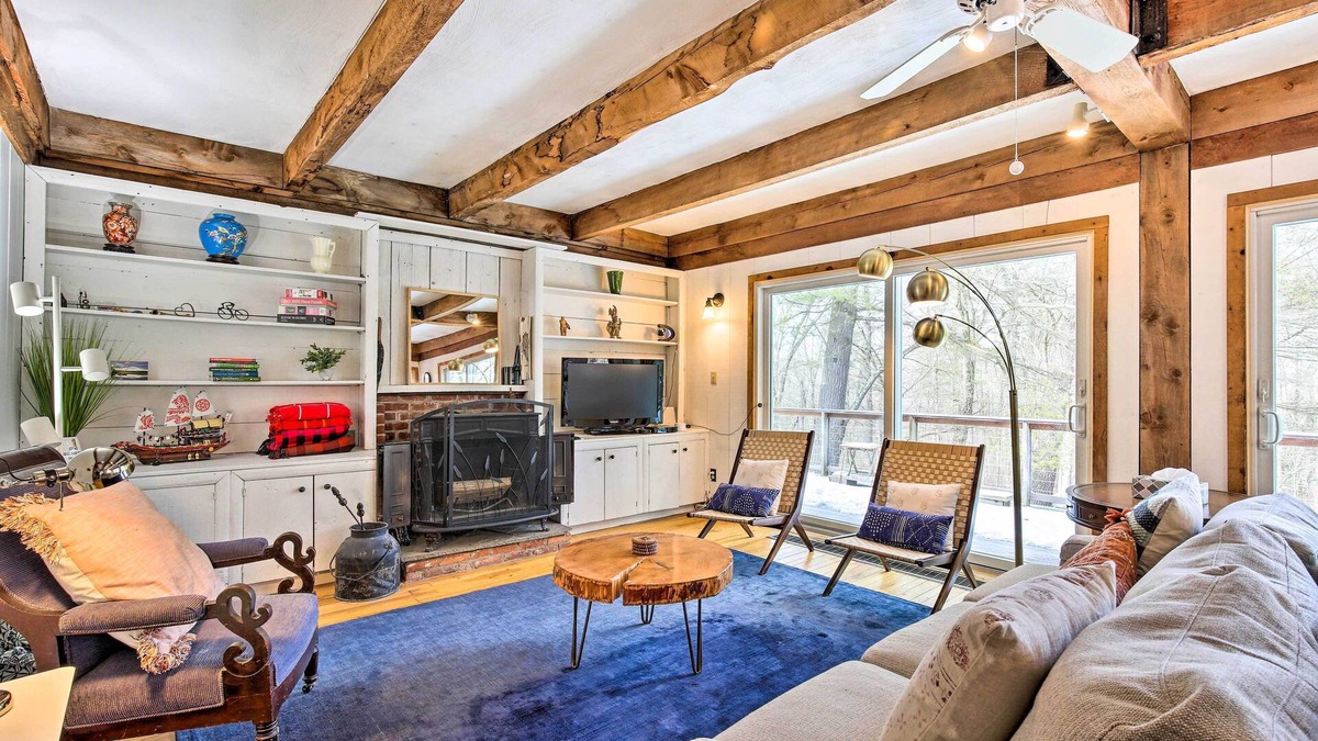 West Cornwall Cabin | West Cornwall Cabin ~ 4 Mi to Covered Bridge!
