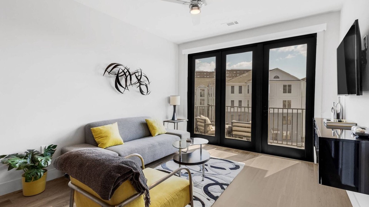 West End Condo | West End Getaway for 5 w/Pool!