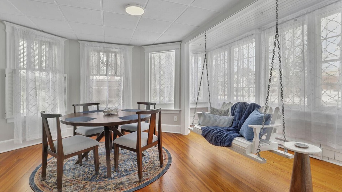 West Hartford Apartment | West Hartford Center: Charming New England Apt