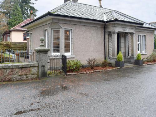 Banchory House | West Lodge