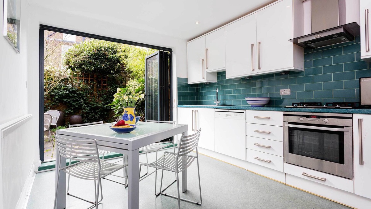 Ravenscourt Park House | West London Blues, by Veeve