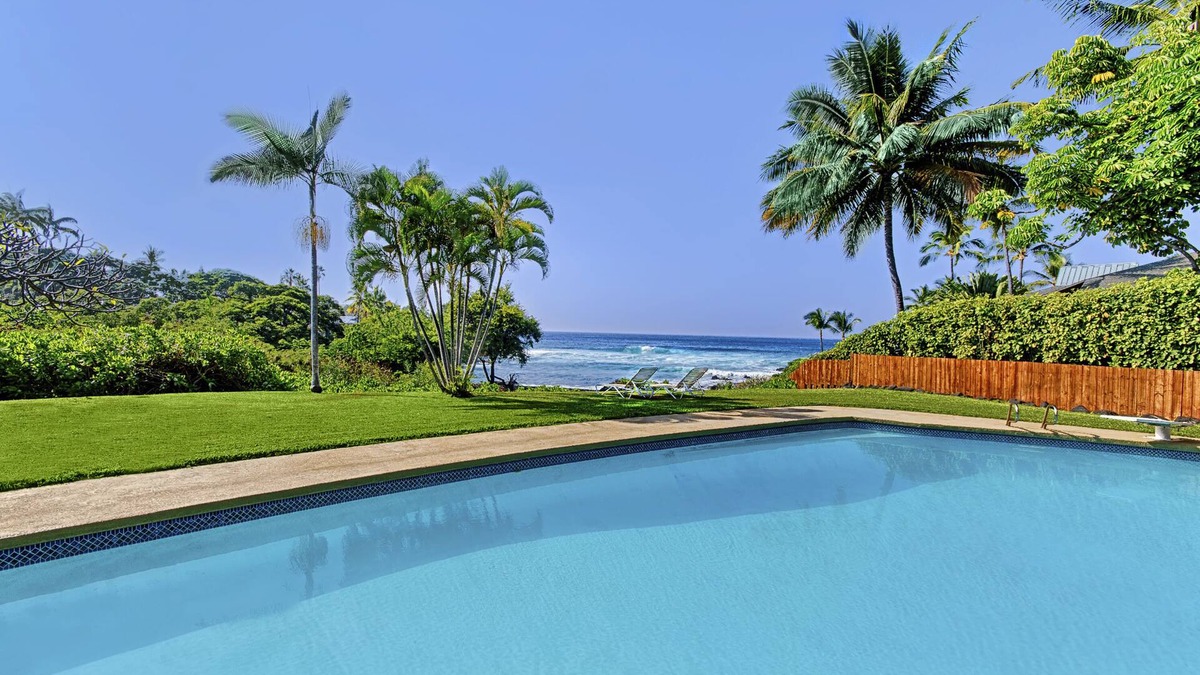 Keauhou House | WEST SUITE EXCEPTIONAL 195.00 +10% SUMMER SPECIAL on this beautiful property
