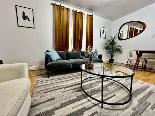 Greenwich Village Apartment | West Village Blue