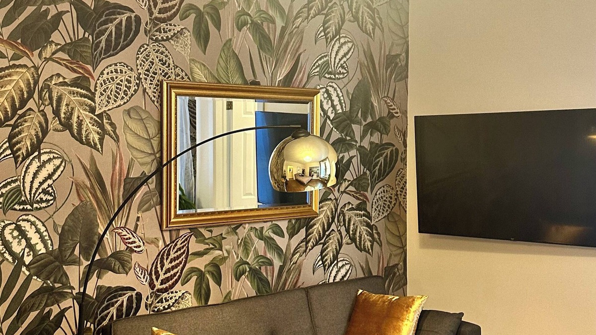 West Village Apartment | West Village Lush Green