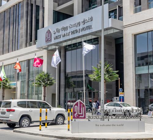 Doha Hotel | West Walk Retaj Hotel