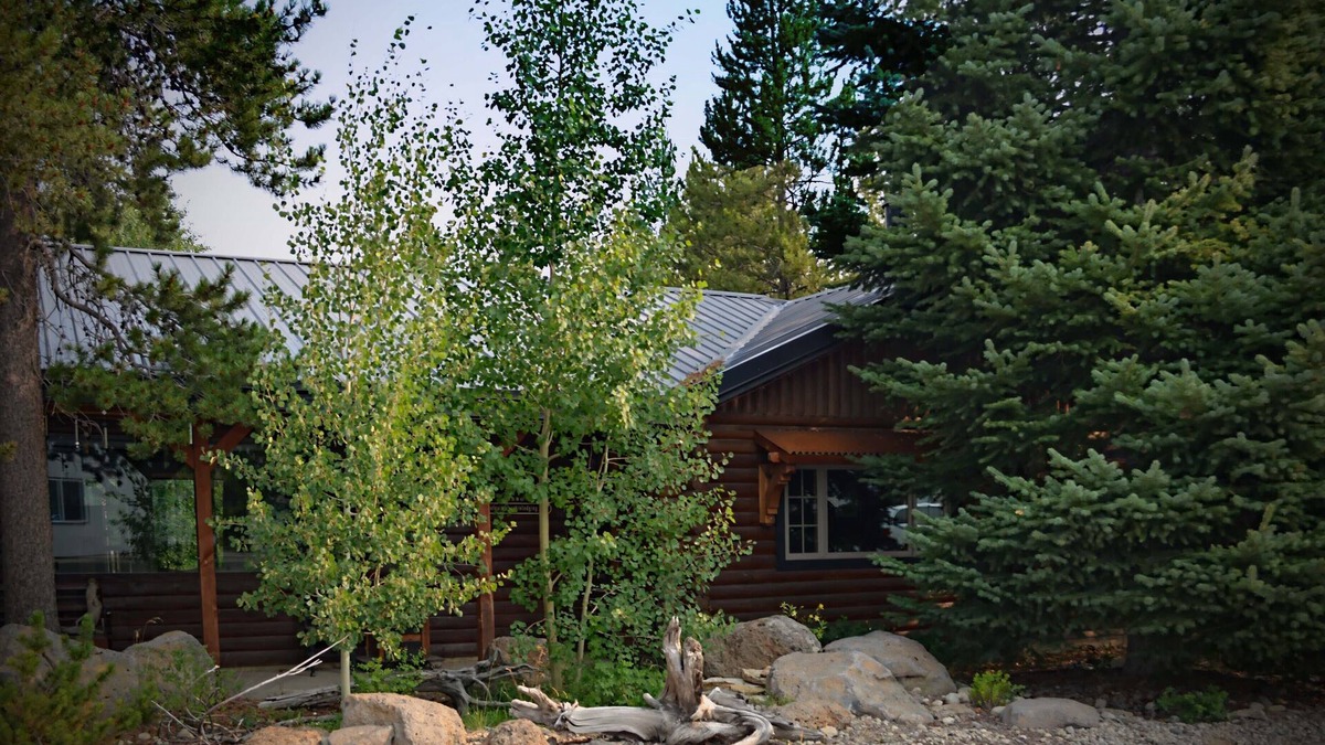 West Yellowstone Cabin | West Yellowstone Lodging - Two Feathers Cabin, the adventure begins here!
