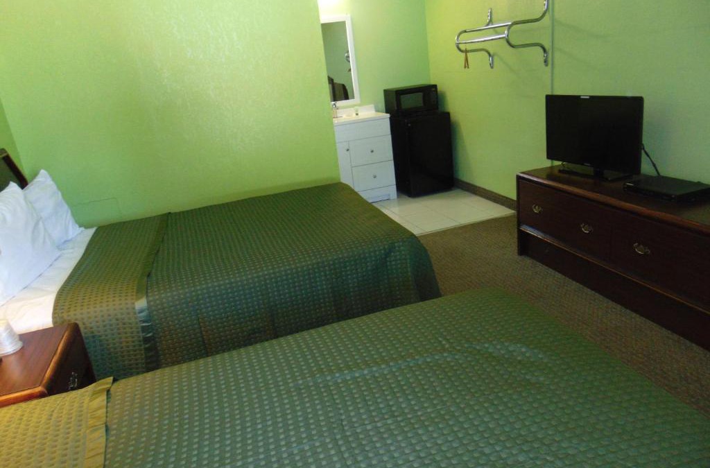 Abbeville Hotel | Westbrook Motel