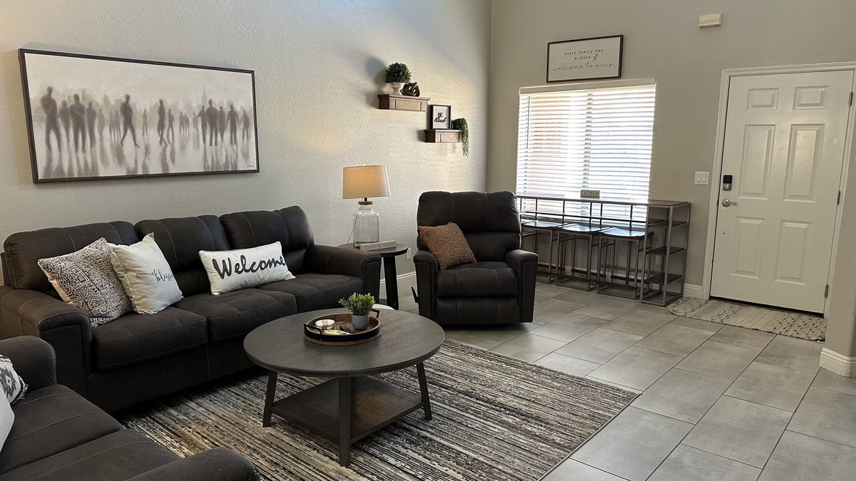 Phoenix Condo | Westgate Sports Area! Gated Community! Beautiful and Comfortable for the family.