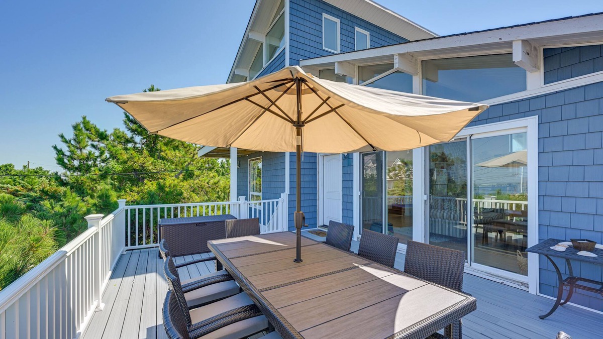 West Hampton Dunes House | Westhampton Beach Home w/Deck + Ocean Views!