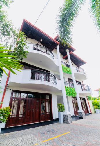 Hendala Apartment | Westin Villa