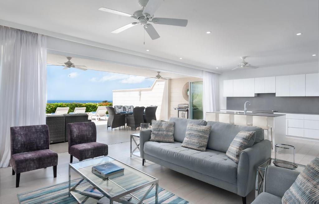 Merlin Bay Villa | Westmoreland Modern sea View Villa with pool