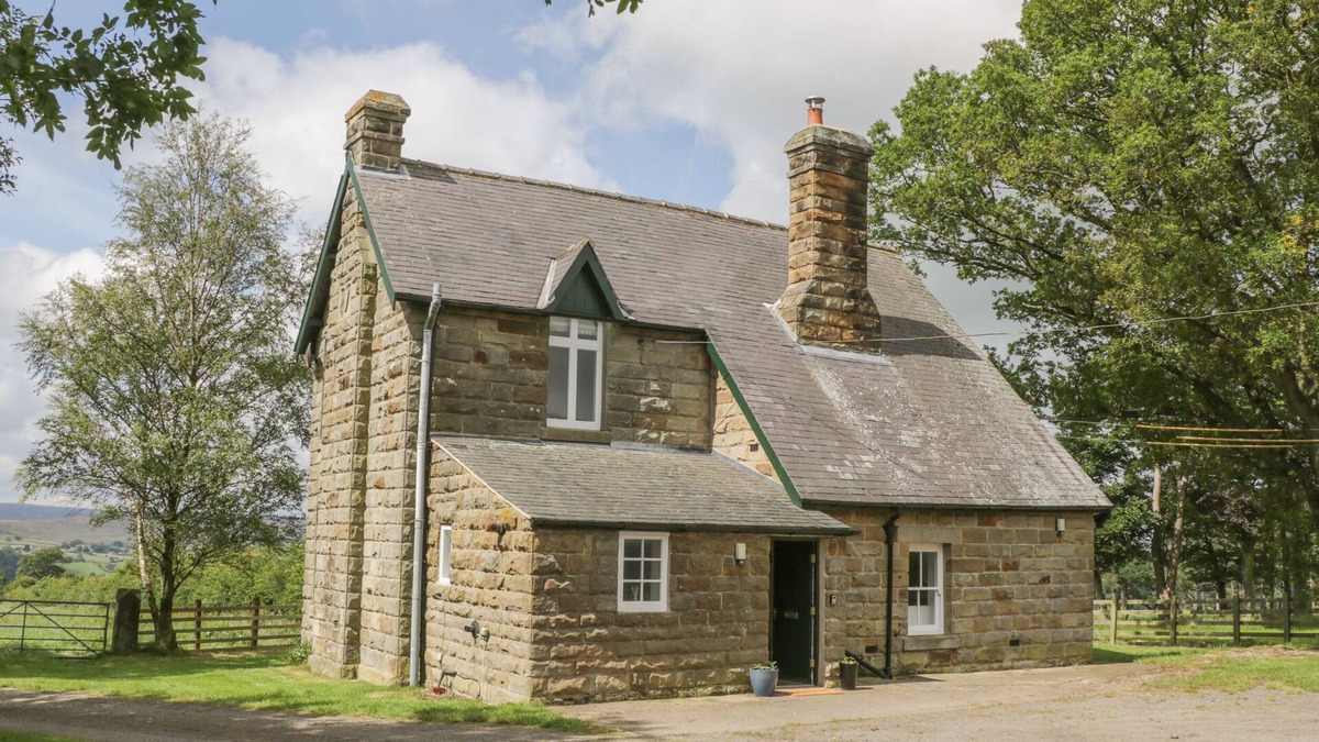 Egton Cottage | WESTONBY LODGE, pet friendly, luxury holiday cottage in Lealholm
