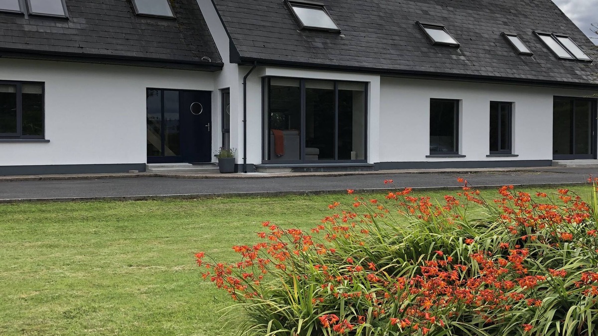 Westport House | Westport Coastal lodge