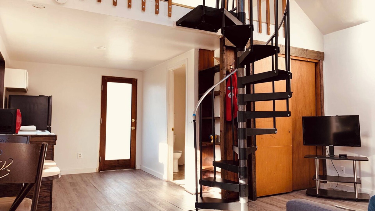 West Eugene Apartment | Westside Loft Living