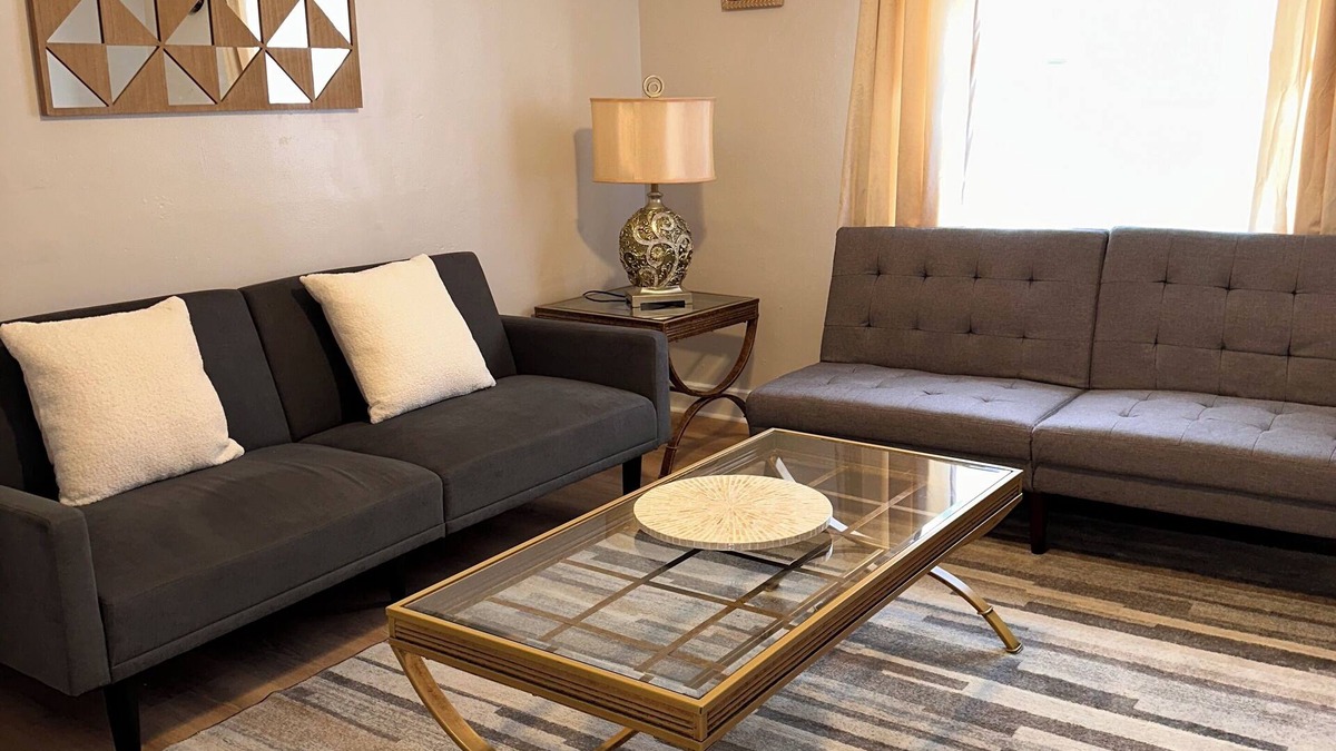 West New Haven Apartment | Westville Gem - Stylish 1BR Retreat -Private 3rd Floor Stay