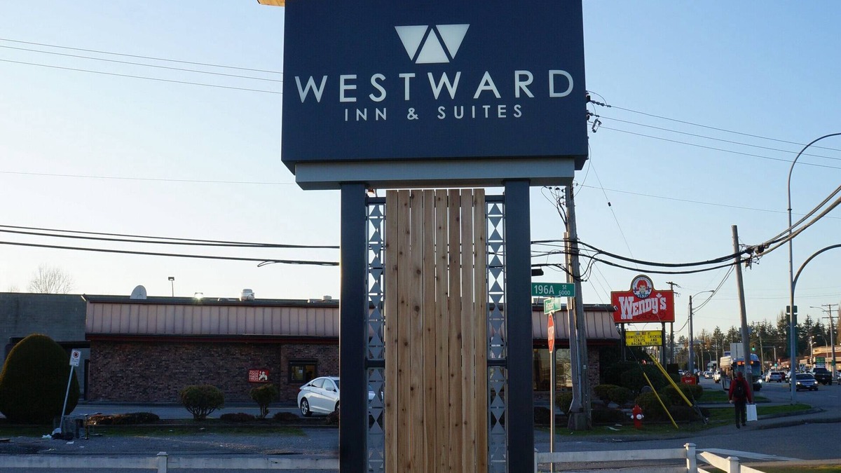 Langley Hotel | Westward Inn & Suites
