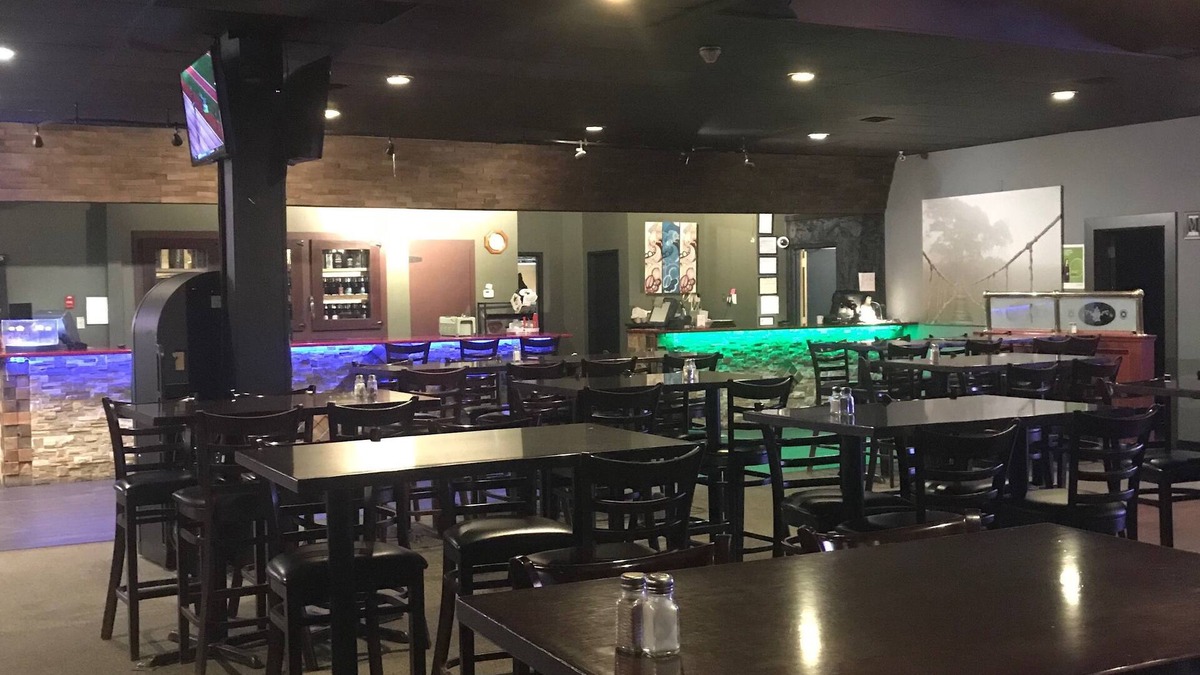 Drayton Valley Hotel | Westwind Motor Inn