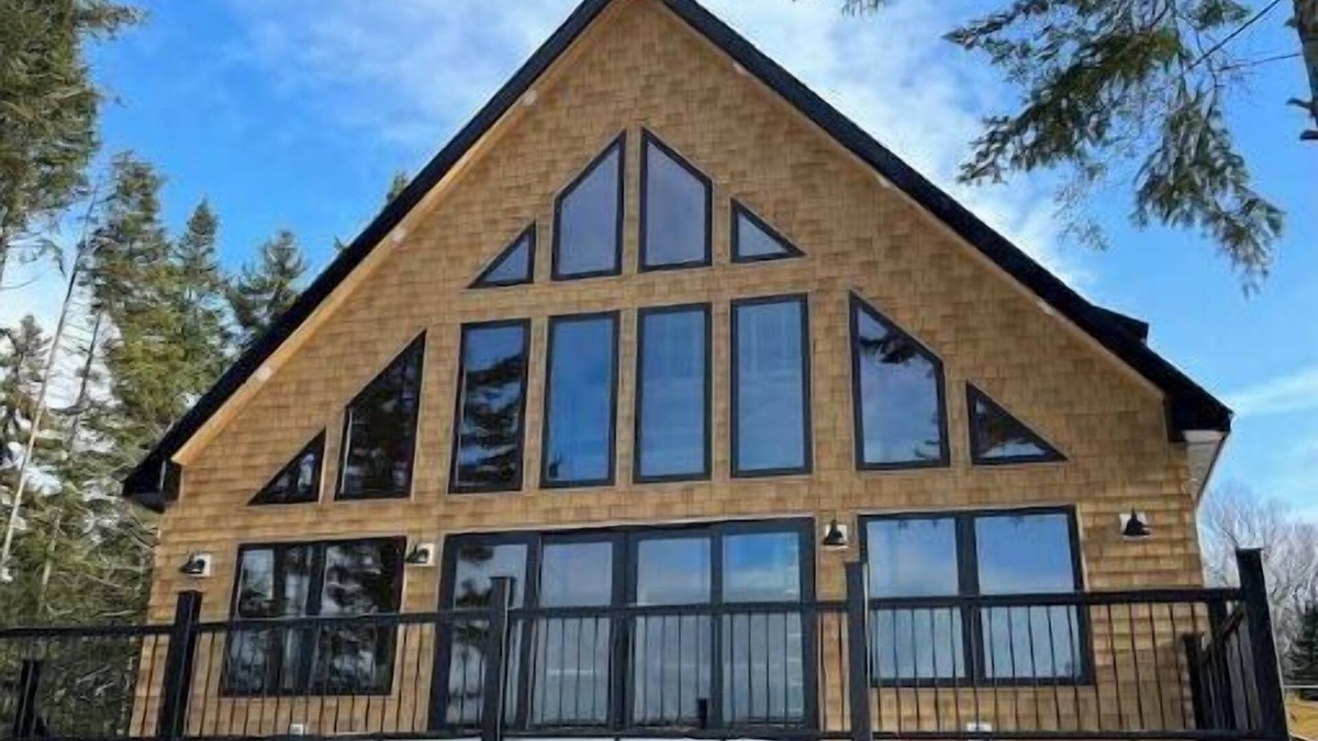 Pittsburg House | Westwood cabin Brand new built