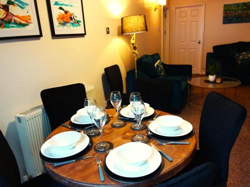 Treharris House | Westwood Drive