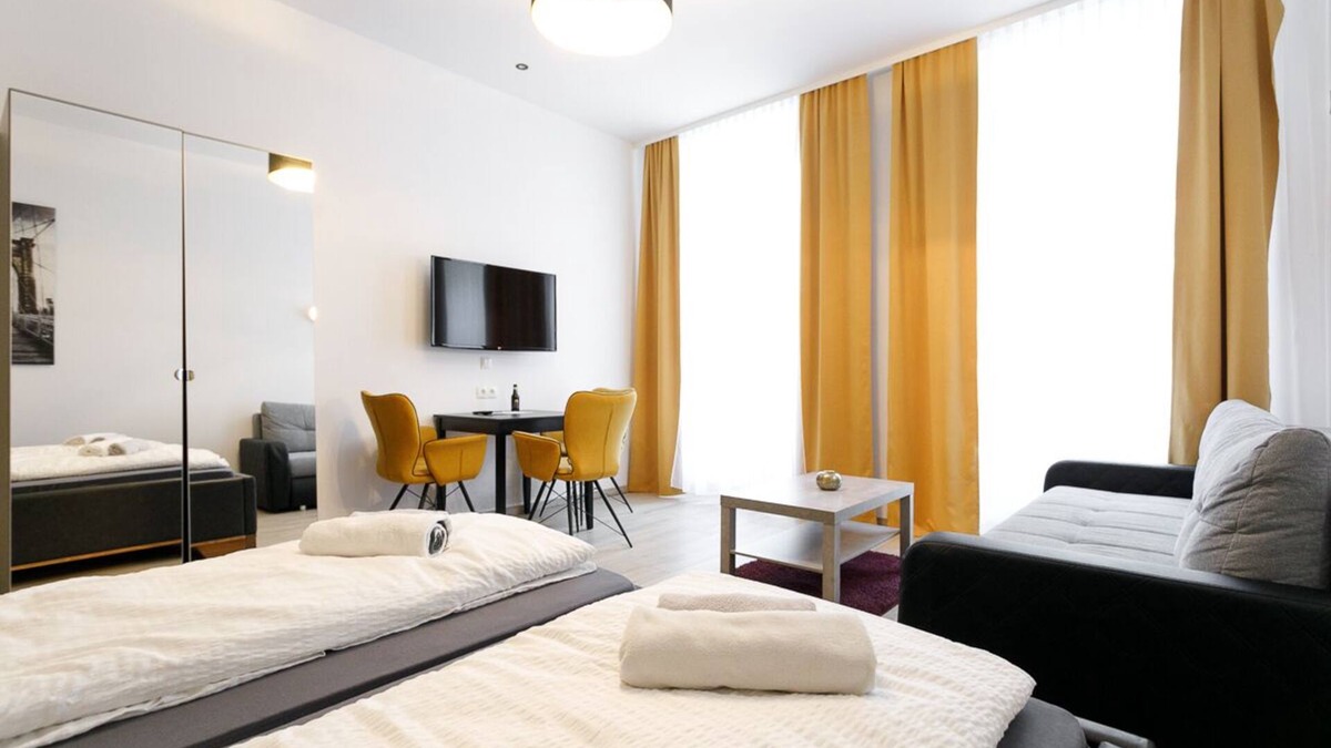 Funfhaus Apartment | WF-Apartment near Westbahnhof Top 8