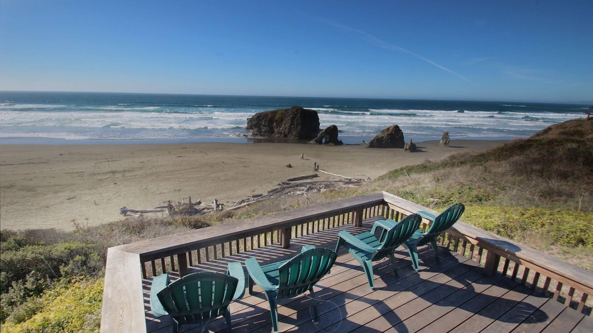Fort Bragg House | Whale Rock - make memories that will last a lifetime