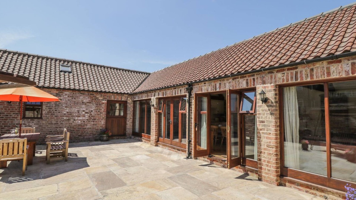 Sowerby Cottage | WHEELHOUSE COTTAGE, family friendly, with open fire in Sowerby